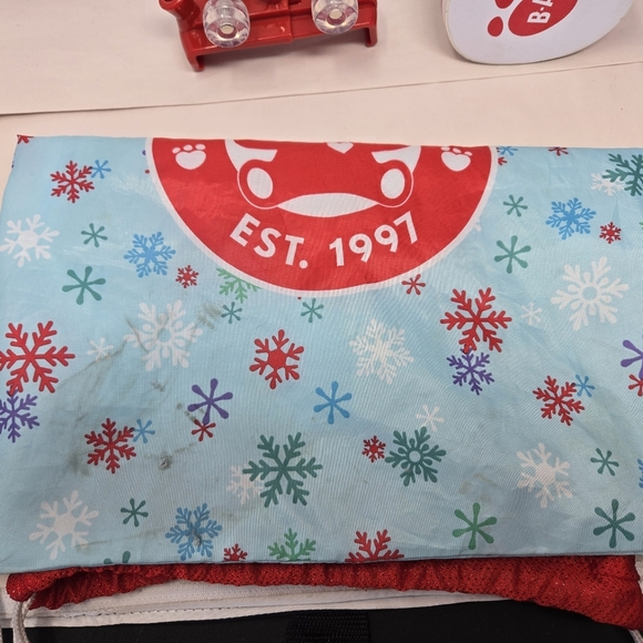 Build A Bear Red Sneakers Skates & Back Pack Carrying Piece - Picture 6 of 10